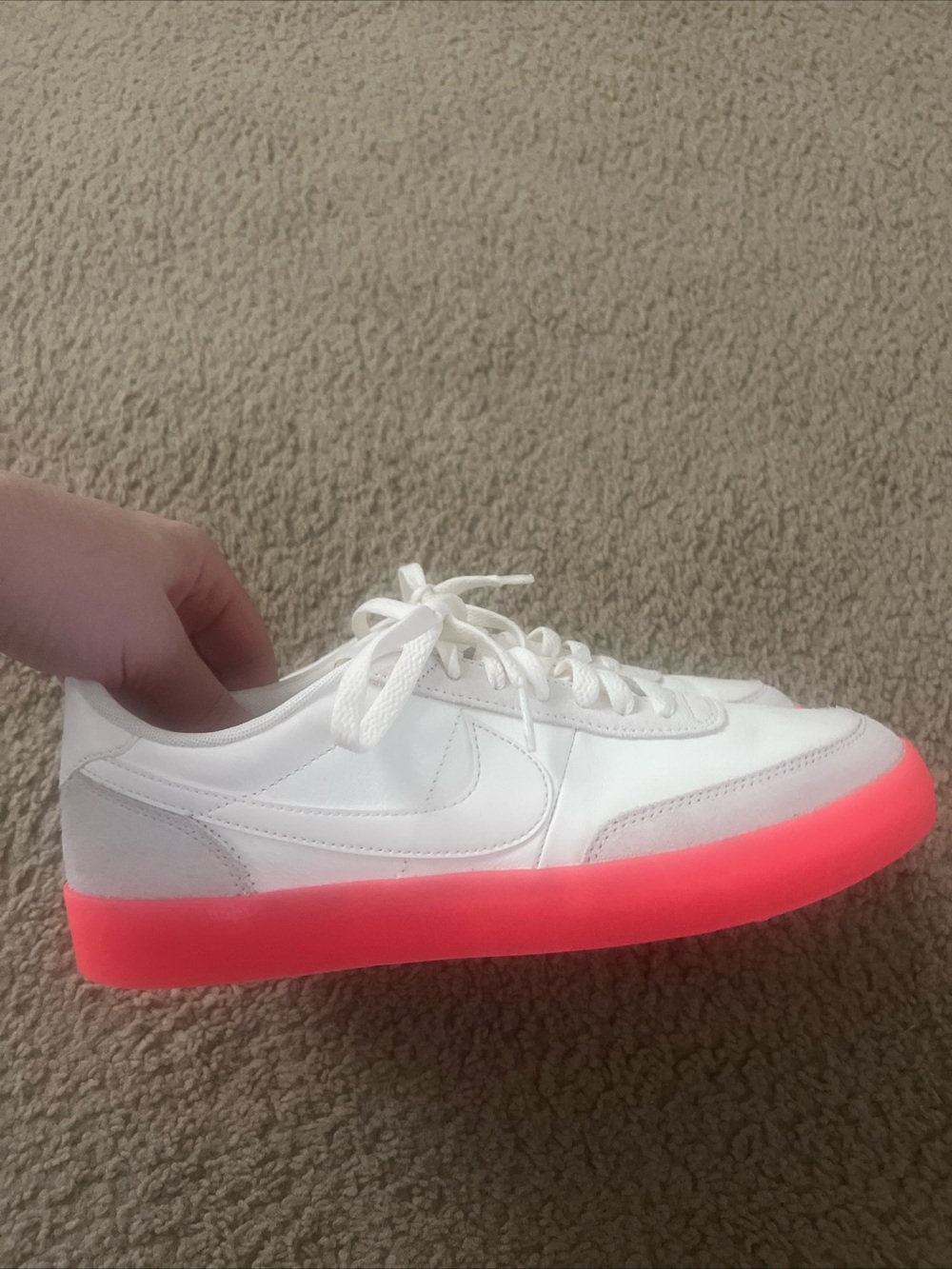 Wimen’s Nike Killshot 2 Sail /Flash Crimson-White Sz 11